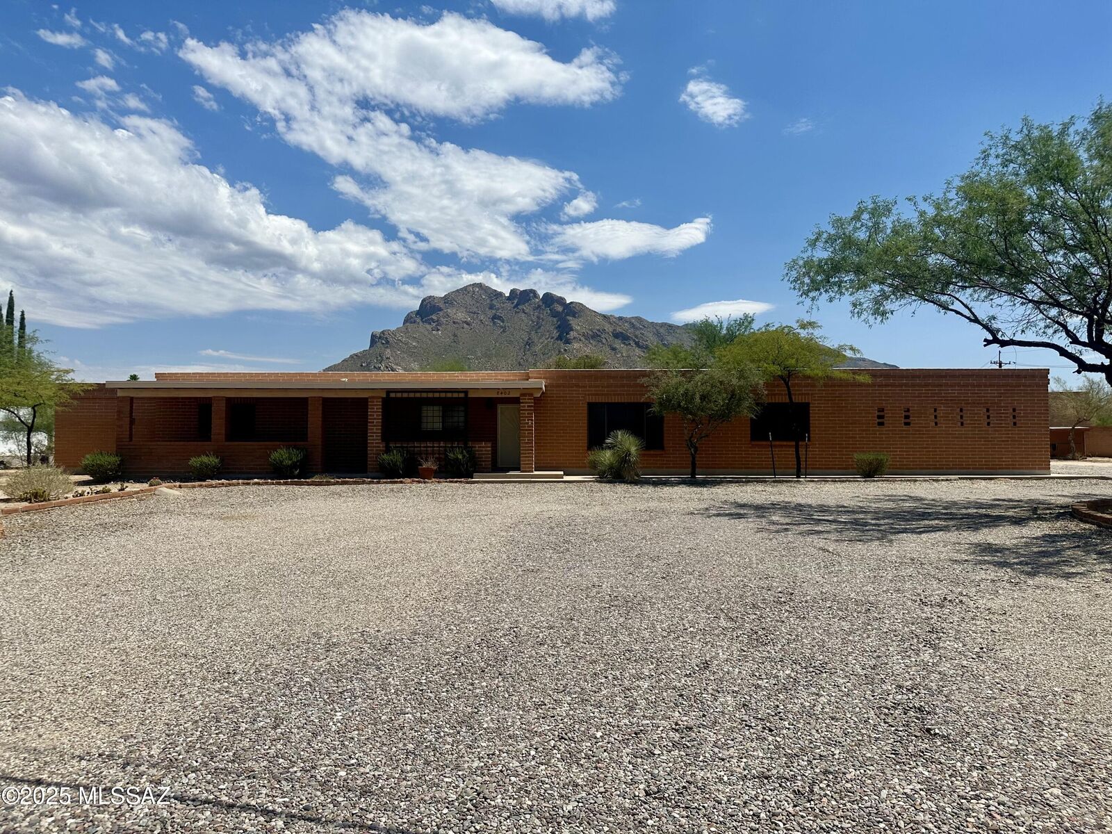 Property Photo: 8402 N Northern Avenue AZ 85704