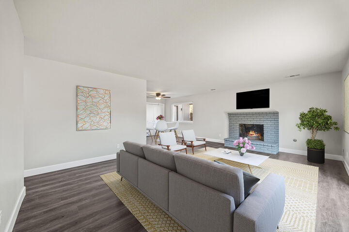 Property Photo: 5541 W Walnut Avenue CA 93277