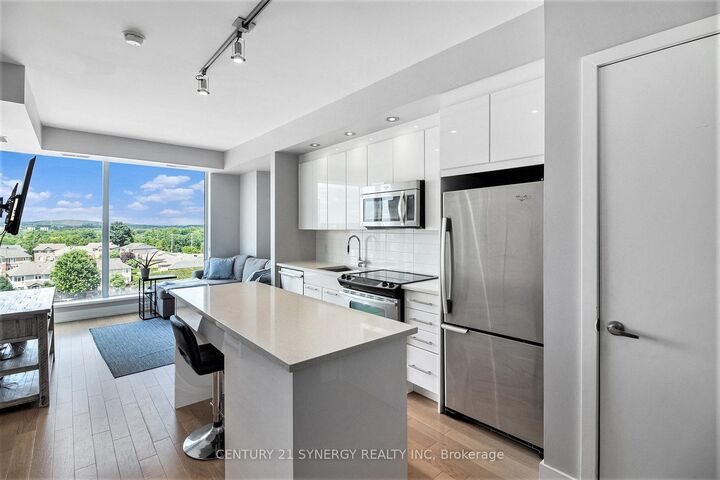 Property Photo: 360 Patricia Avenue 607 ON K1Z 0A8