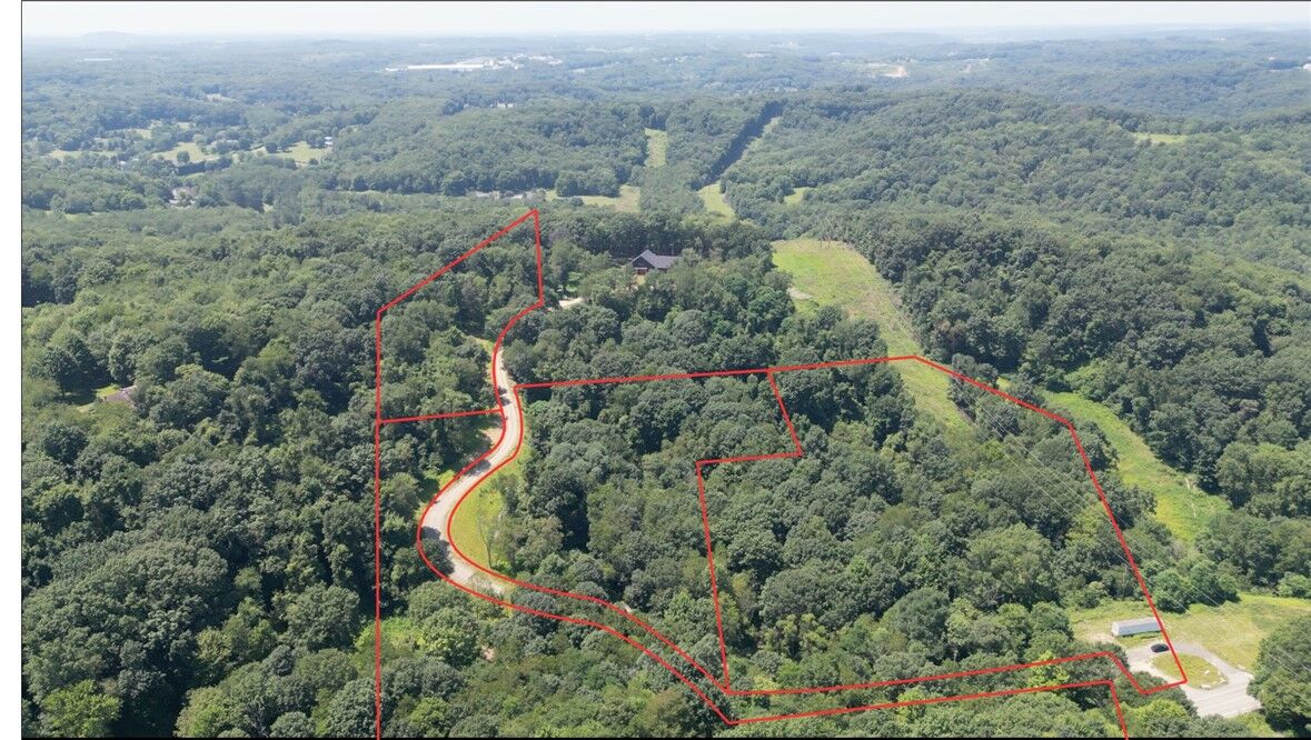 Property Photo:  8071 Franklin Rd (Lot 2)  PA 16033 