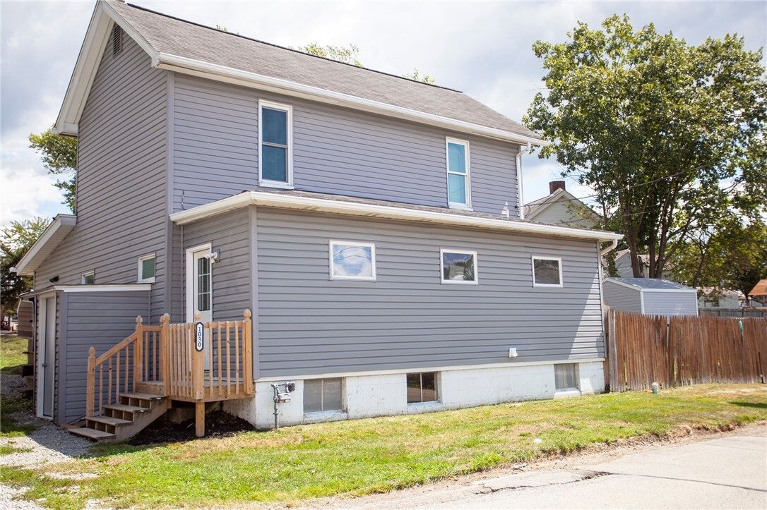 Property Photo: 1030 Carbon Rd PA 15601