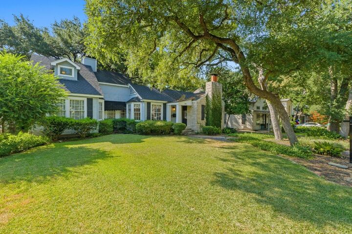 2101 Stamford Lane  Austin TX 78703 photo
