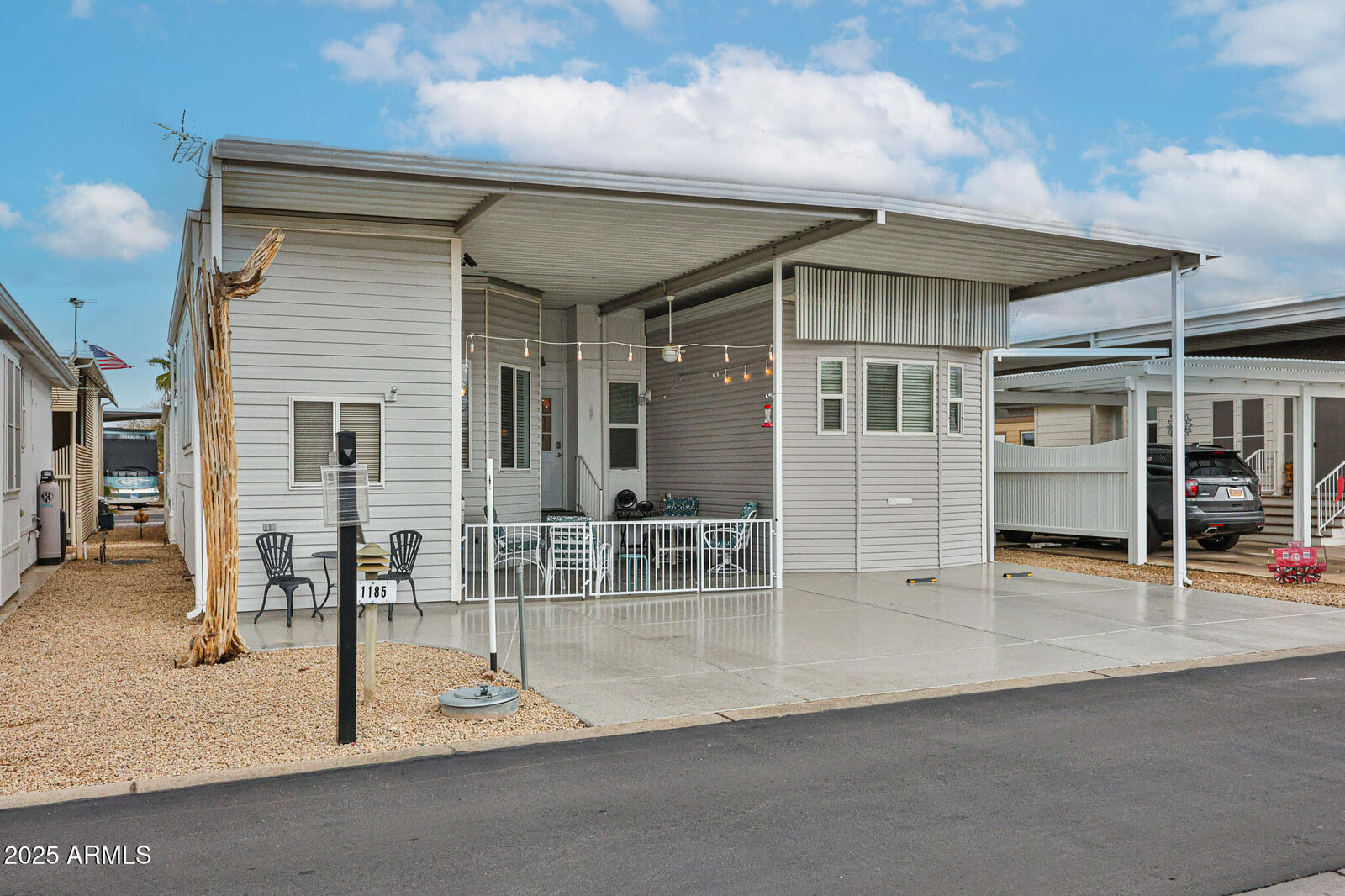 Property Photo:  17200 W Bell Road 1185  AZ 85374 