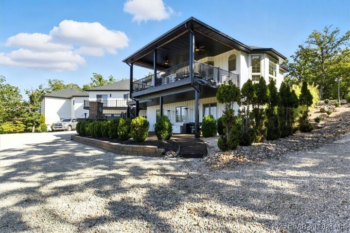 Property Photo: 719 Matson Lane MO 65052-2626