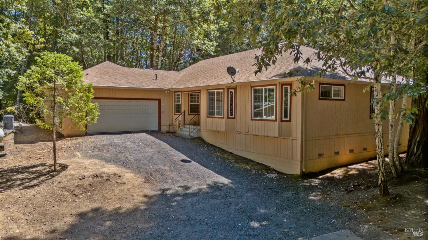 Property Photo: 1885 Clover Drive CA 95490