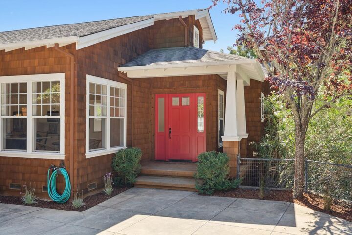 Property Photo:  4 Snowden Lane  CA 94930 