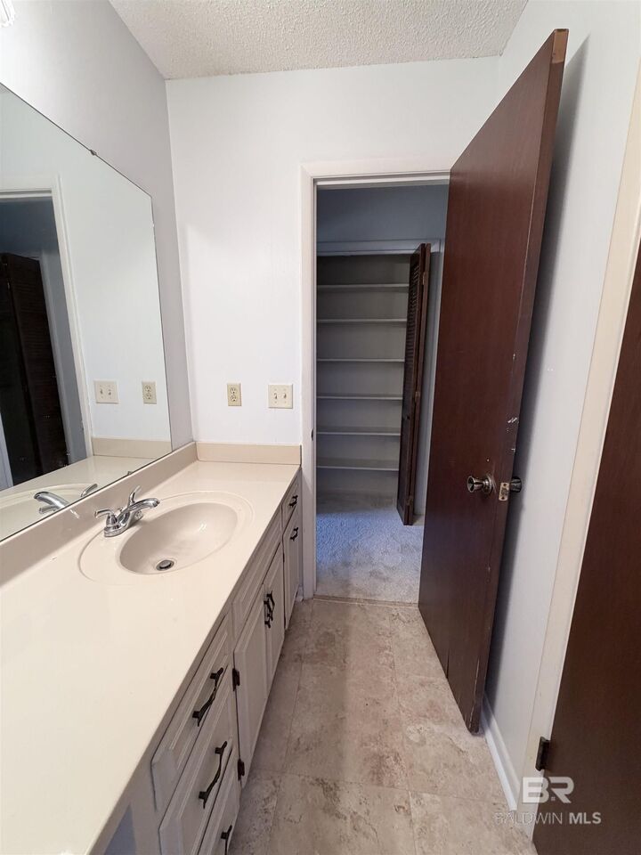 Property Photo:  200 Lake Oliver Drive  AL 36330 