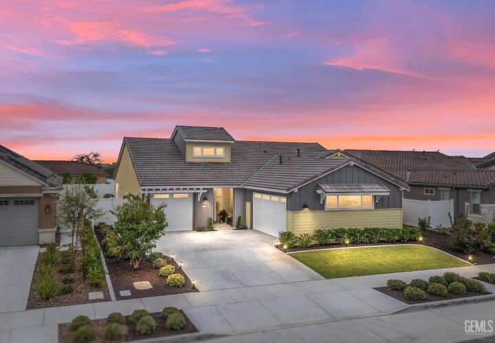 14817 Bromshire Street  Bakersfield CA 93311 photo