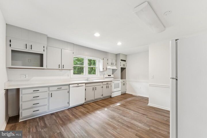 Property Photo:  6501 Sleet Court  MD 21703 