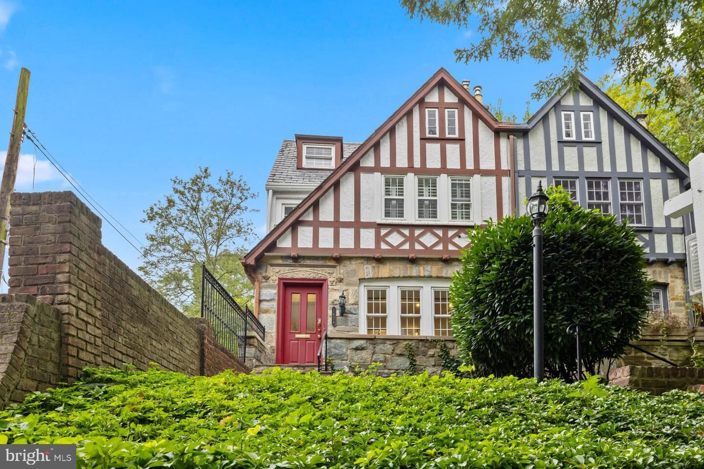 Property Photo:  1628 44th Street NW  DC 20007 