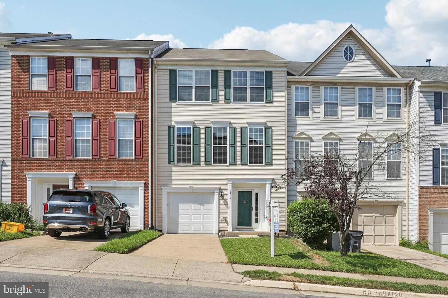 Property Photo: 15714 Palermo Terrace VA 22191