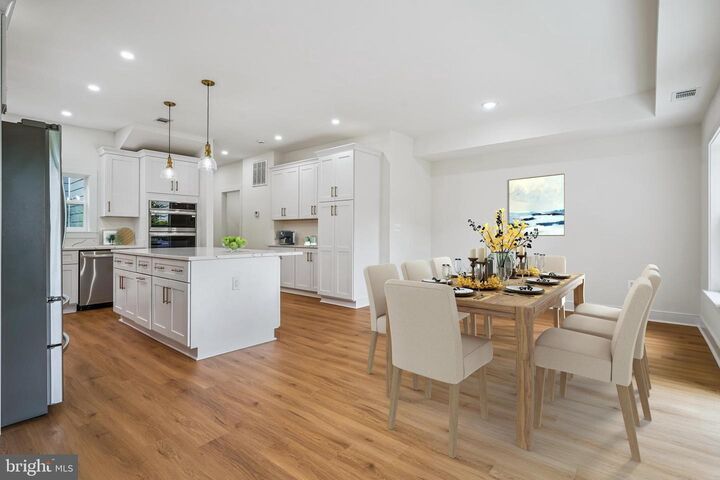 Property Photo: 215 McKinney VA 22401
