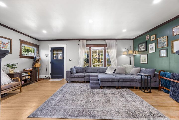 Property Photo:  339 Belmont Street  OH 43302 