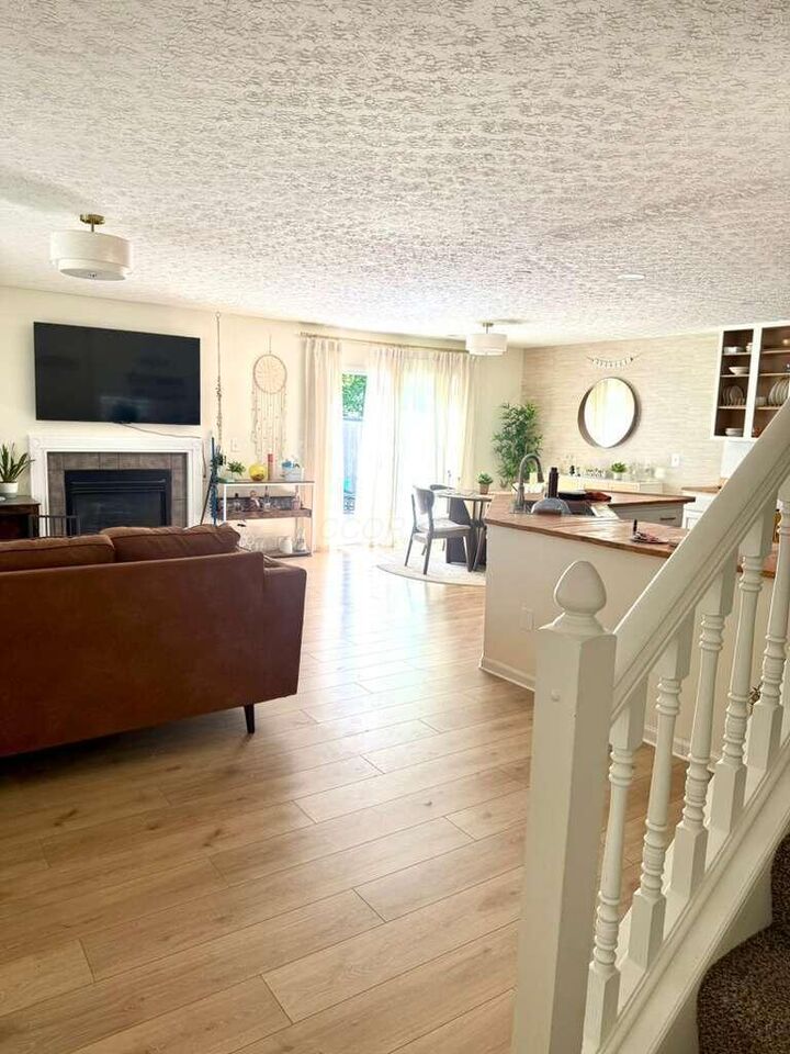 Property Photo:  2737 Northwold Road  OH 43231 