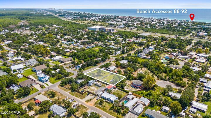 Property Photo: 627 Gainous Road FL 32413