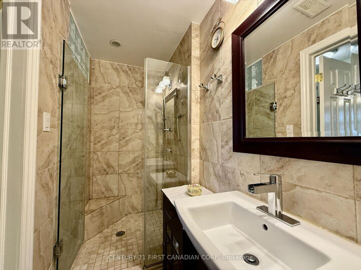 Property Photo: 100 Hastings Crescent ON N7S 5K5