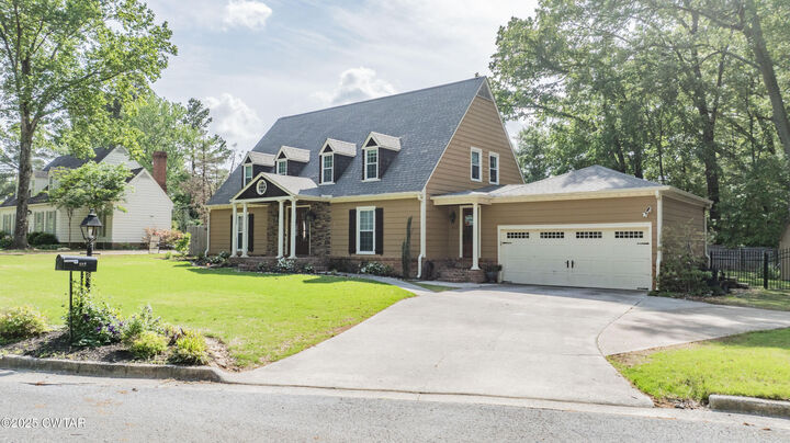 Property Photo:  117 Williamsburg Lane  TN 38012 