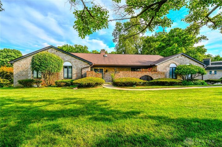 256 E Rahn Road  Dayton OH 45429 photo