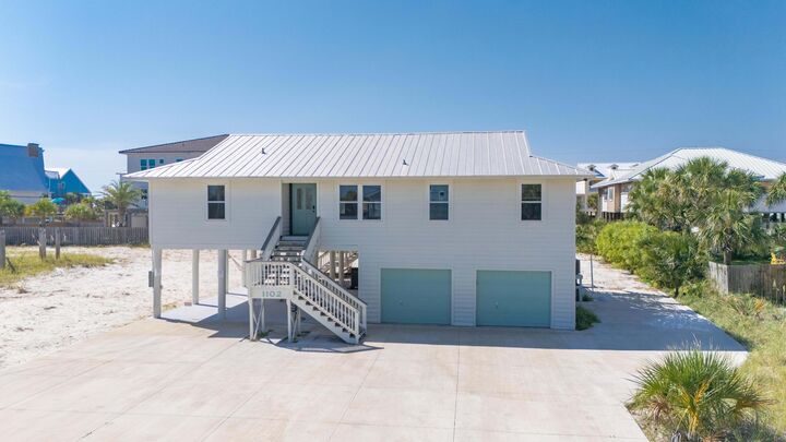 Property Photo: 1102 Maldonado Drive FL 32561