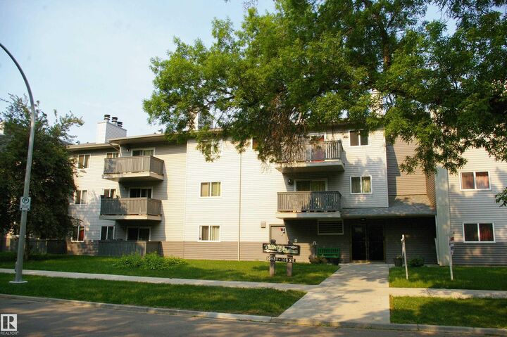 10838 108 Street NW 312  Edmonton AB T6H 3A6 photo