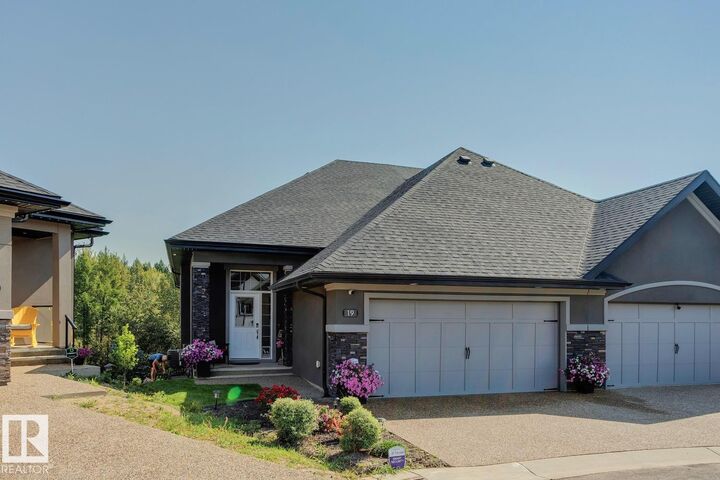20425 93 Avenue NW 19  Edmonton AB T5T 7C7 photo