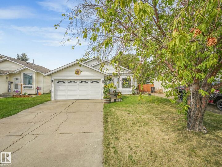 Property Photo: 1116 61 Street NW AB T6L 3Z9