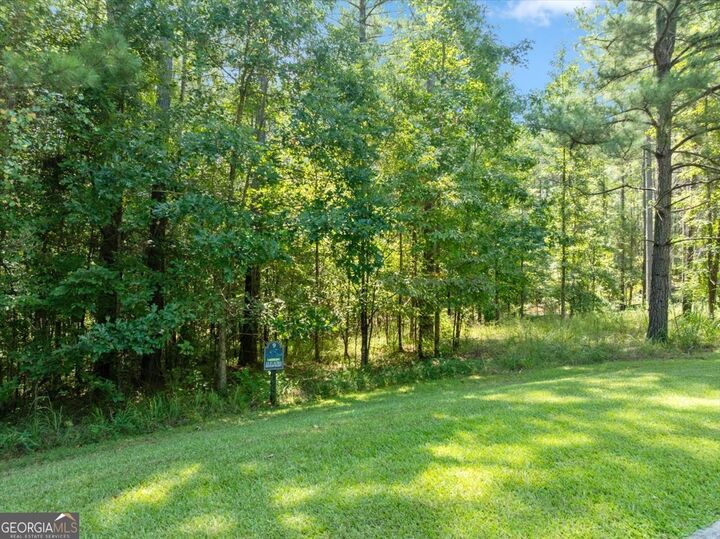 Property Photo:  1141 Apalachee Meadows Drive  GA 30650 