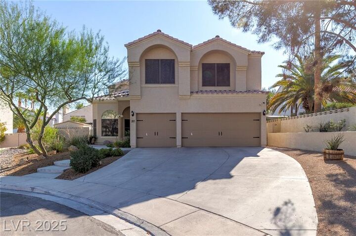 Property Photo: 20 Lantern Glow Circle NV 89074