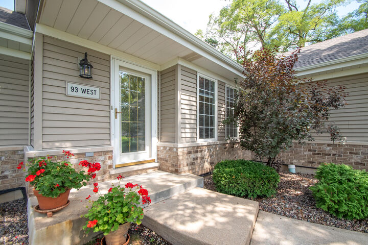 Property Photo:  93 W Richton Road  IL 60417 