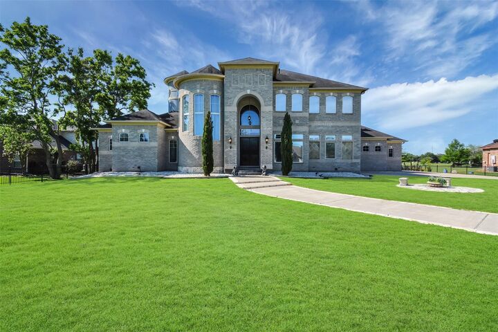 Property Photo: 19715 Lake Stone Court TX 77377
