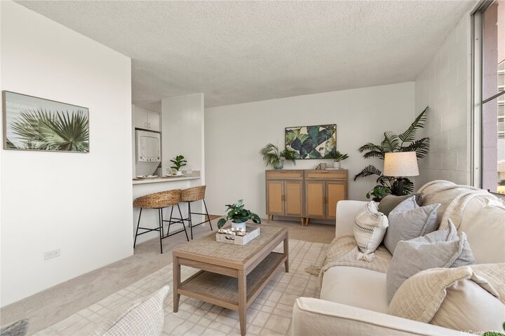 Property Photo: 909 Ala Nanala Street 101 HI 96818