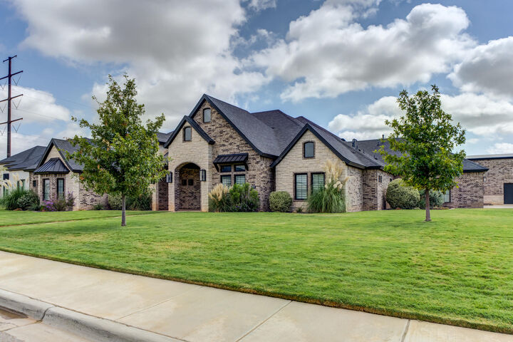 Property Photo: 10707 Ironton Avenue TX 79424
