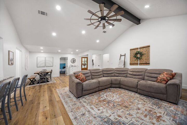 Property Photo: 304 Hosea Forrest Road TX 75949