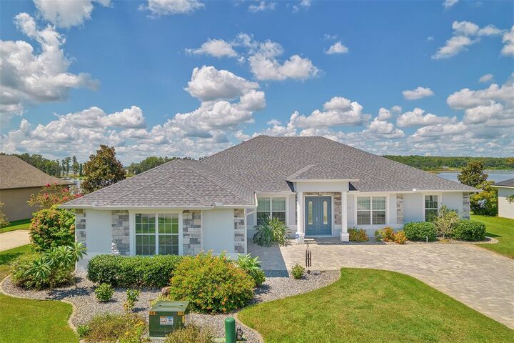 Property Photo:  11248 Little Nellie Drive  FL 34711 
