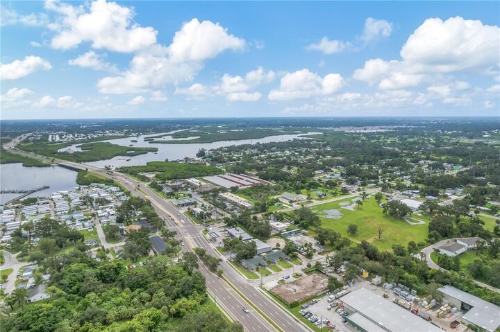 Property Photo: 509 E 26th Street FL 34208