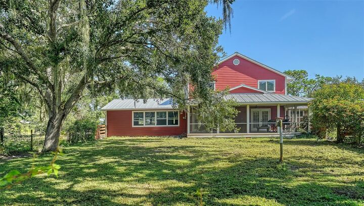 Property Photo: 7910 Kennedy Lane FL 34240