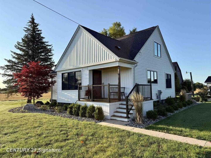 2054 Kloha Road  Bay City MI 48706 photo