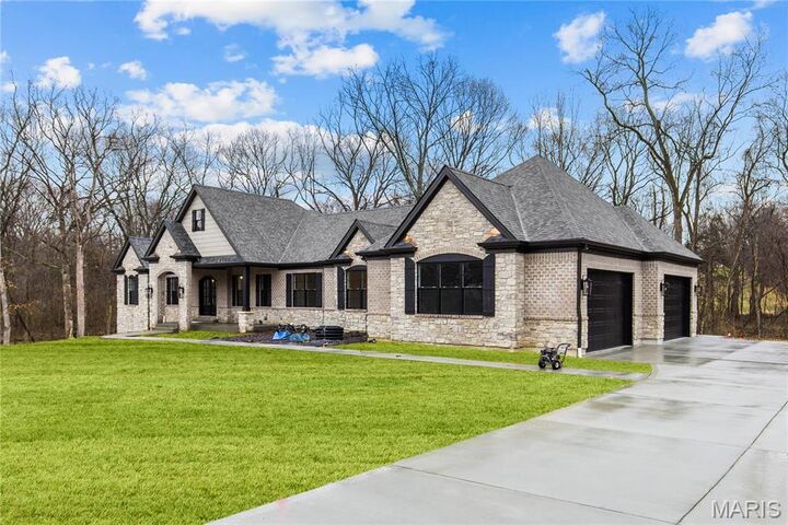 Property Photo: 1 Elaine Plan Auden Meadow MO 63385