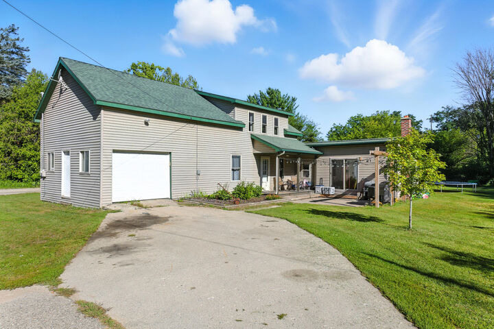 11552 W Van Buren Road  Elm Hall MI 48830 photo
