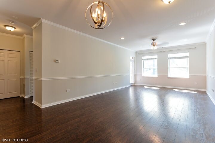 Property Photo: 1407 S Halsted Street 2A IL 60607