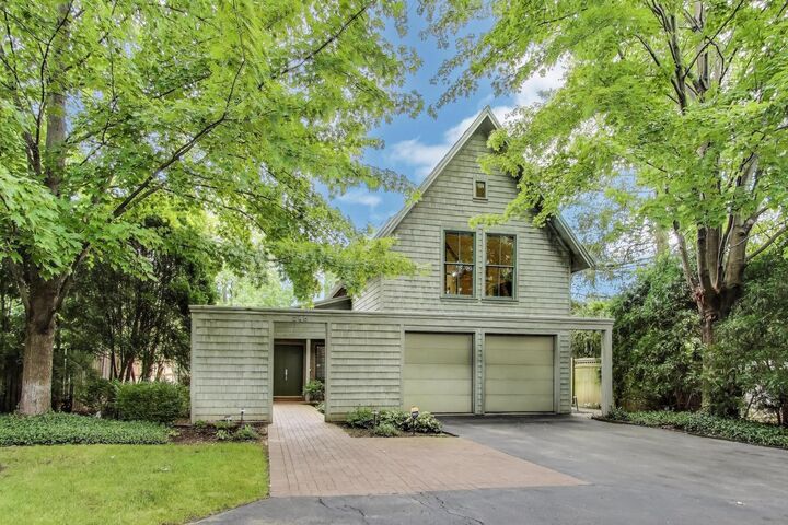 Property Photo:  245 Kenmore Avenue  IL 60015 