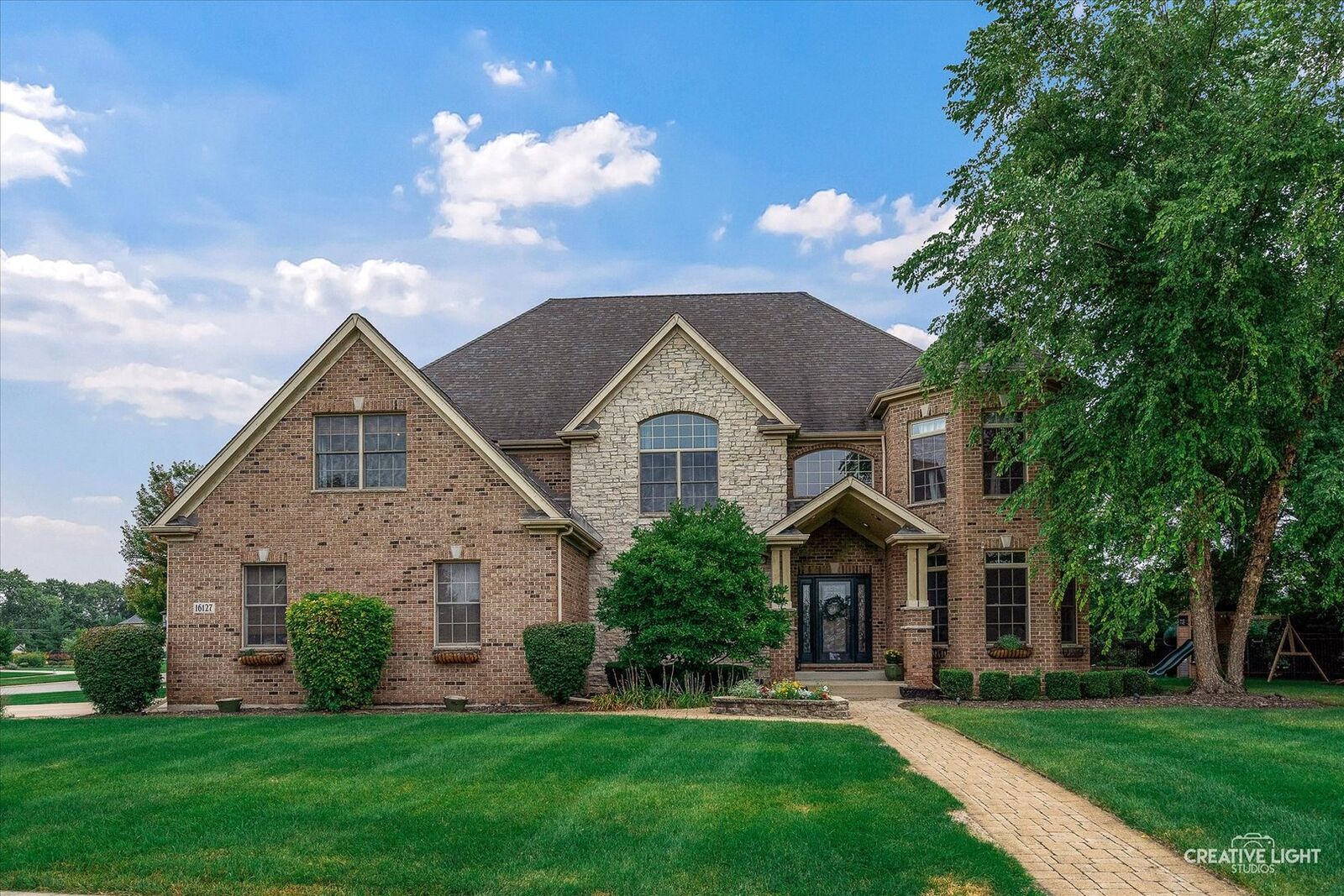 Property Photo: 16127 Gamay Drive IL 60586