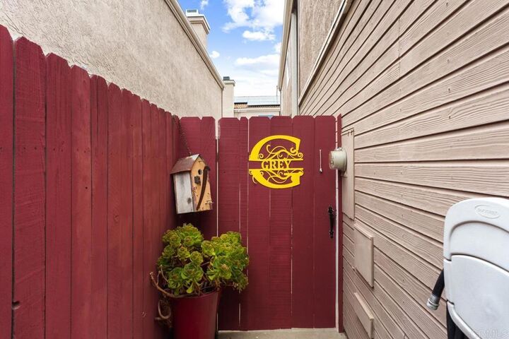 Property Photo:  1495 H Street  CA 92065 