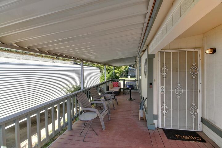 Property Photo: 181 Skybrook Lane CA 95828