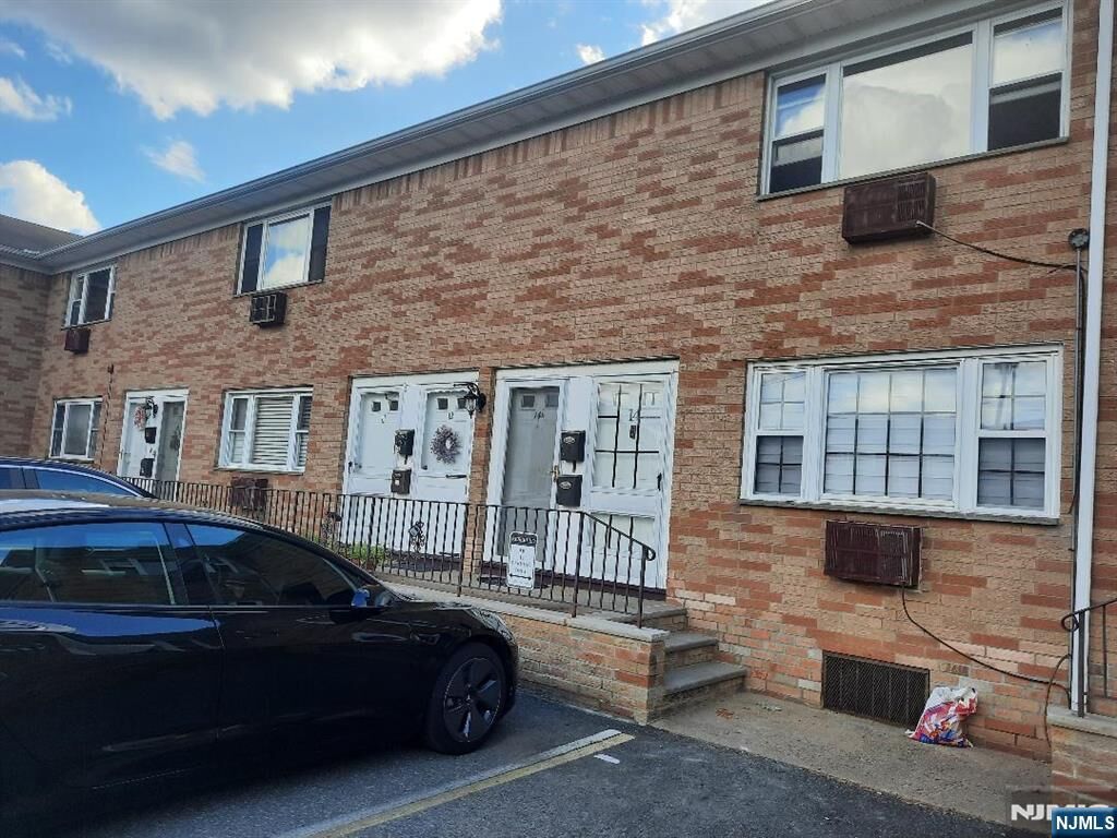 Property Photo:  432 Trenton 14 A  NJ 07503 