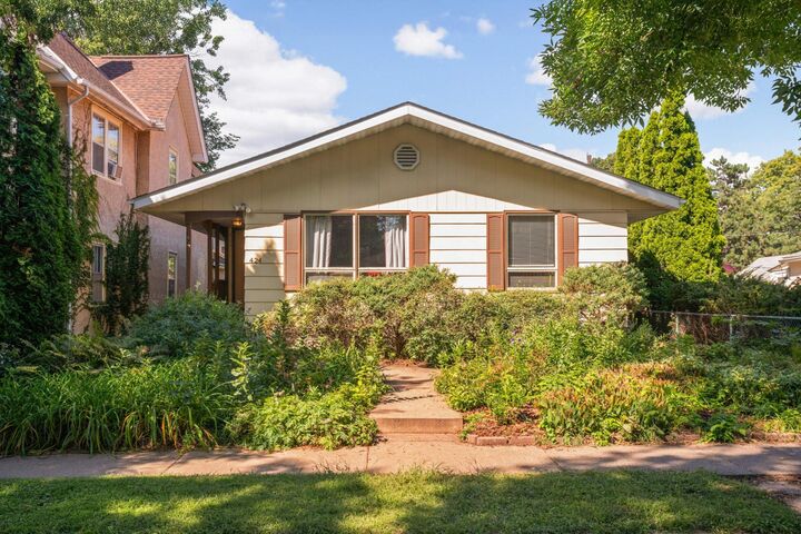 424 Madison Street NE  Minneapolis MN 55413 photo