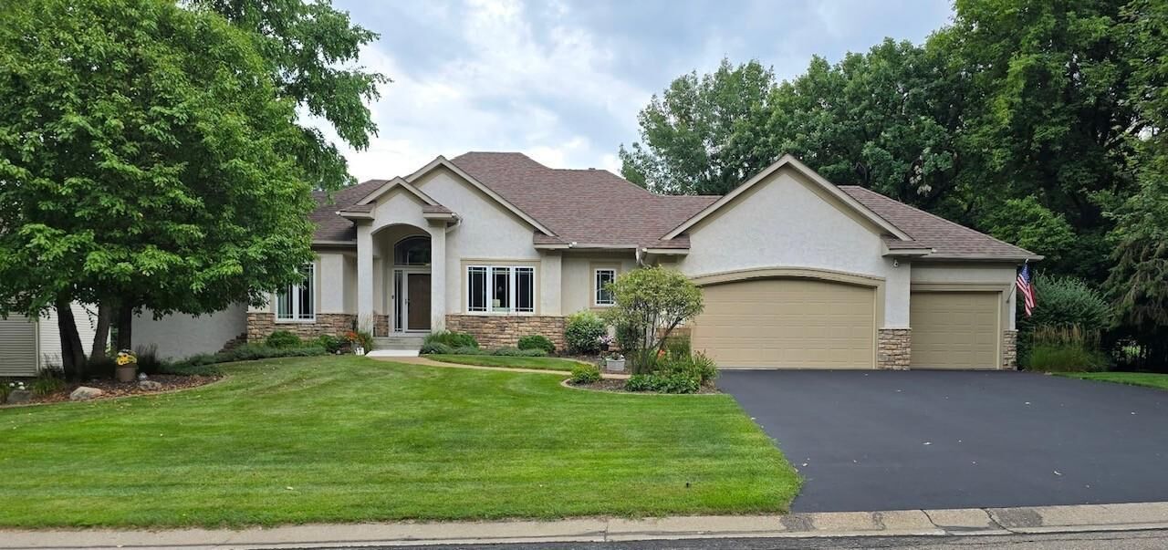 Property Photo: 10684 Alameda Avenue MN 55077