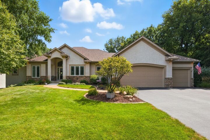 10684 Alameda Avenue  Inver Grove Heights MN 55077 photo