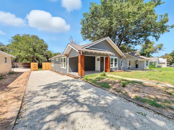 1043 W Green Street  Stephenville TX 76401 photo