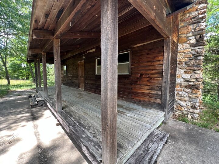 Property Photo:  1065 County Road 523  AR 72616 